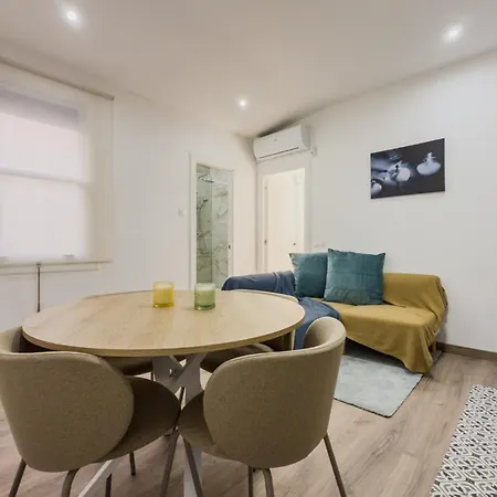 Apartment Precioso En Ronda Sant Pau Barcelona